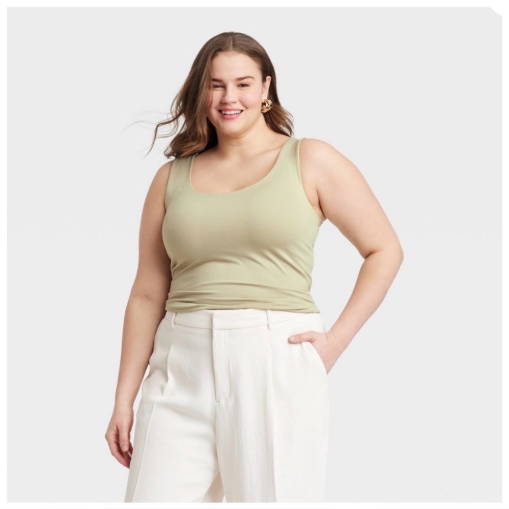 A new day Womans slim fit seamless tank XS light green